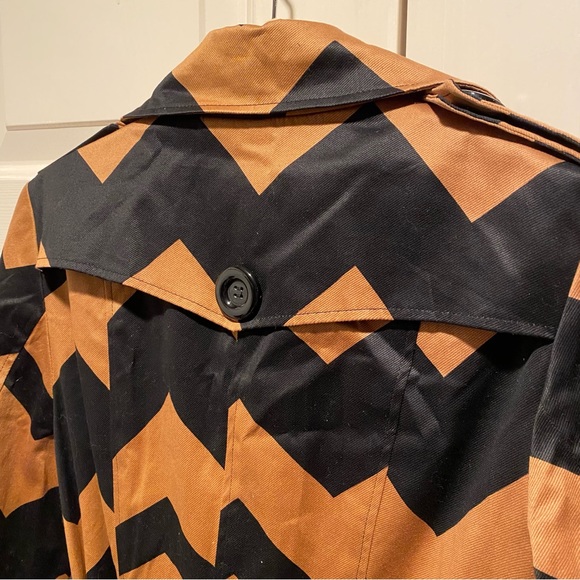Chevron Black/Camel Tan Jacket Coat - Picture 4 of 8